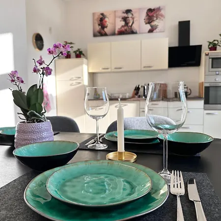 Apartmán Altstadt In Unmittelbarer Naehe Zu Saale Und Marktplatz Mit Privatem Parkplatz *