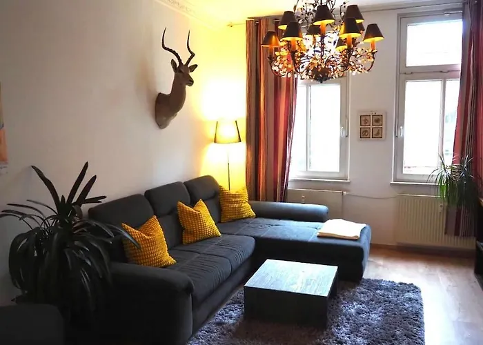 Apartmán Altstadt In Unmittelbarer Naehe Zu Saale Und Marktplatz Mit Privatem Parkplatz *